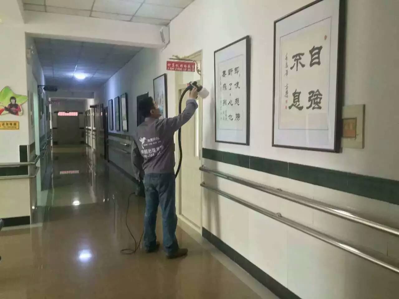 過道墻面噴涂施工 過道墻面噴涂施工