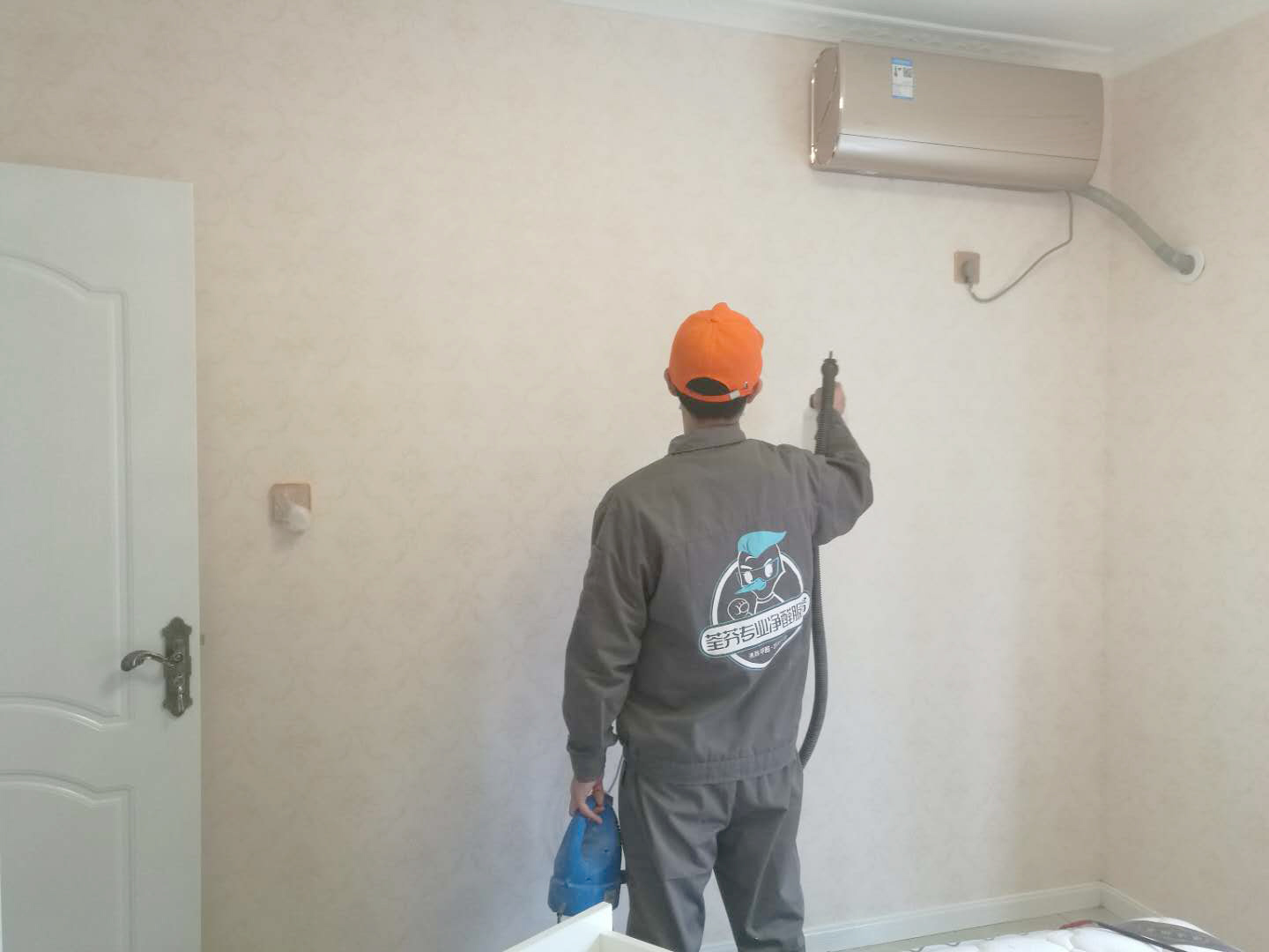 臥室墻面壁紙全方位甲醛治理 臥室墻面壁紙全方位甲醛治理