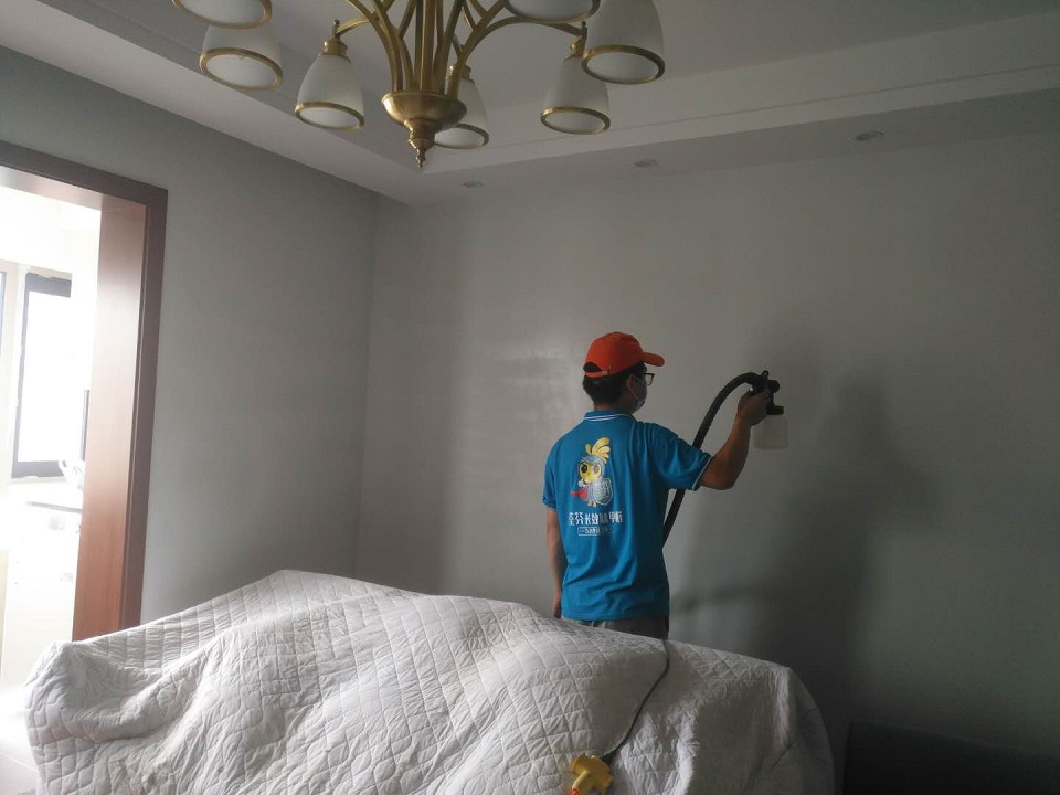 客廳頂面全方位噴涂施工治理 客廳頂面全方位噴涂施工治理