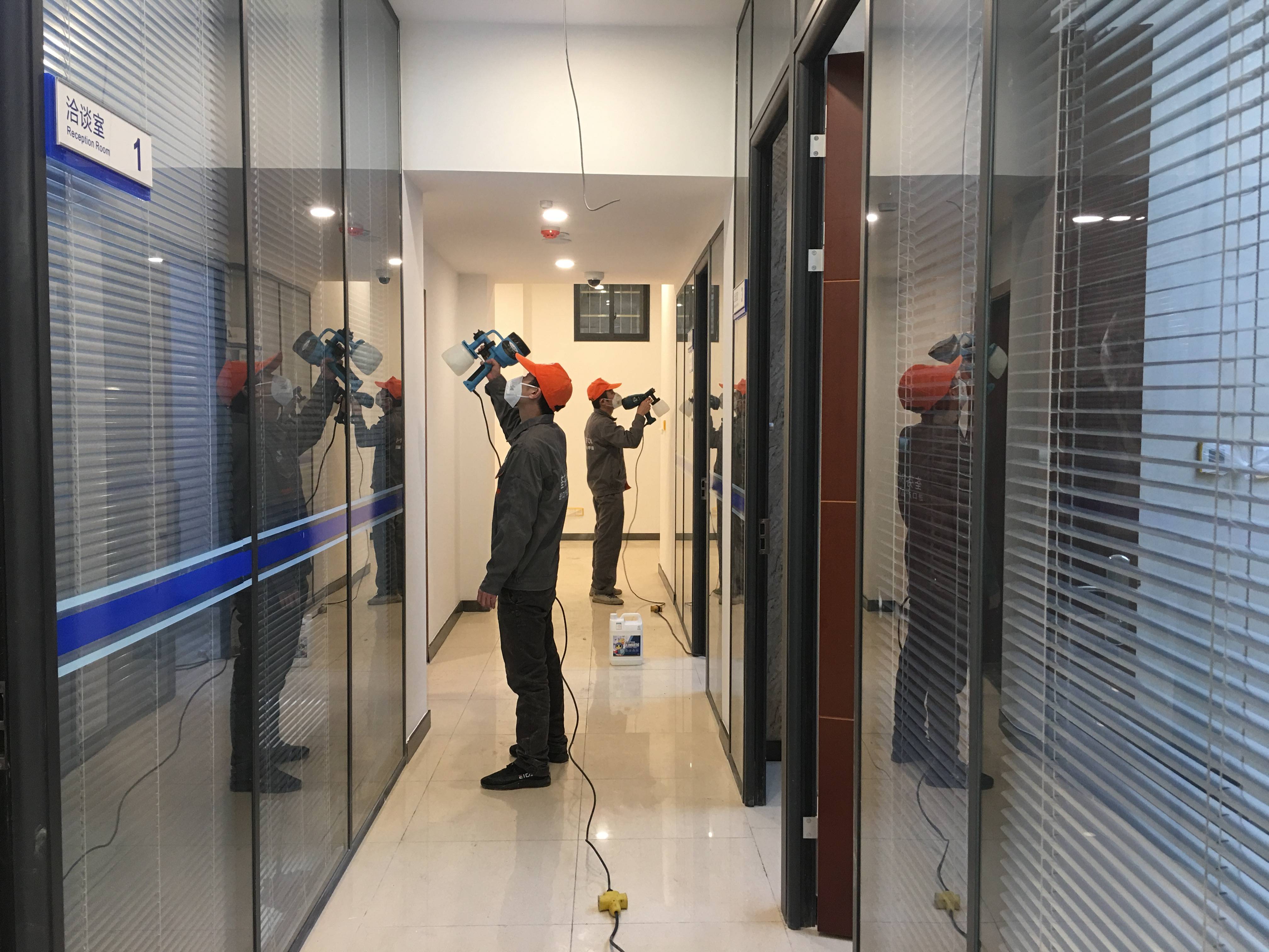 銀行過(guò)道墻面全方位噴涂治理甲醛 銀行過(guò)道墻面全方位噴涂治理甲醛