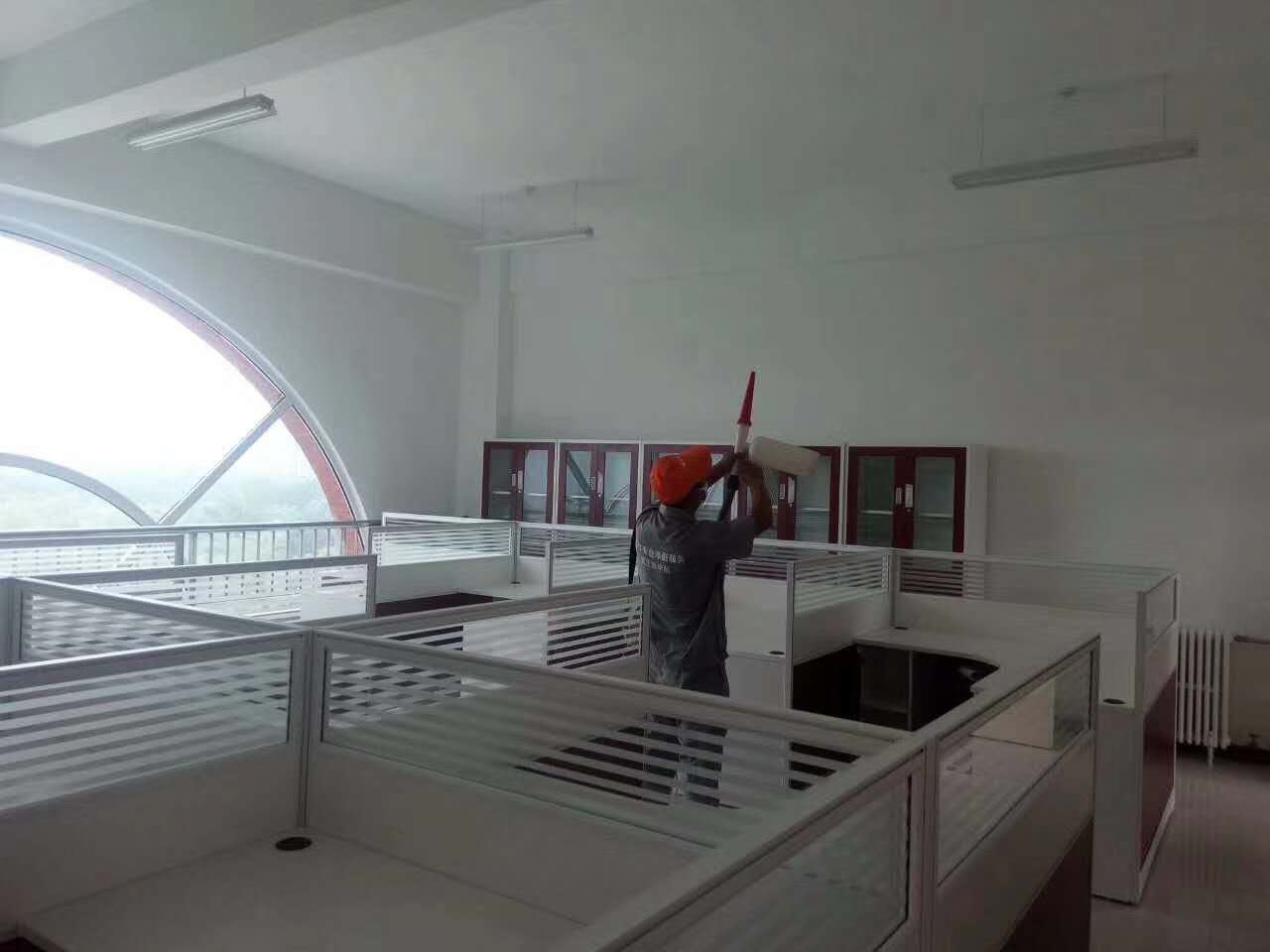 辦公室座椅全方位噴涂施工治理 辦公室座椅全方位噴涂施工治理